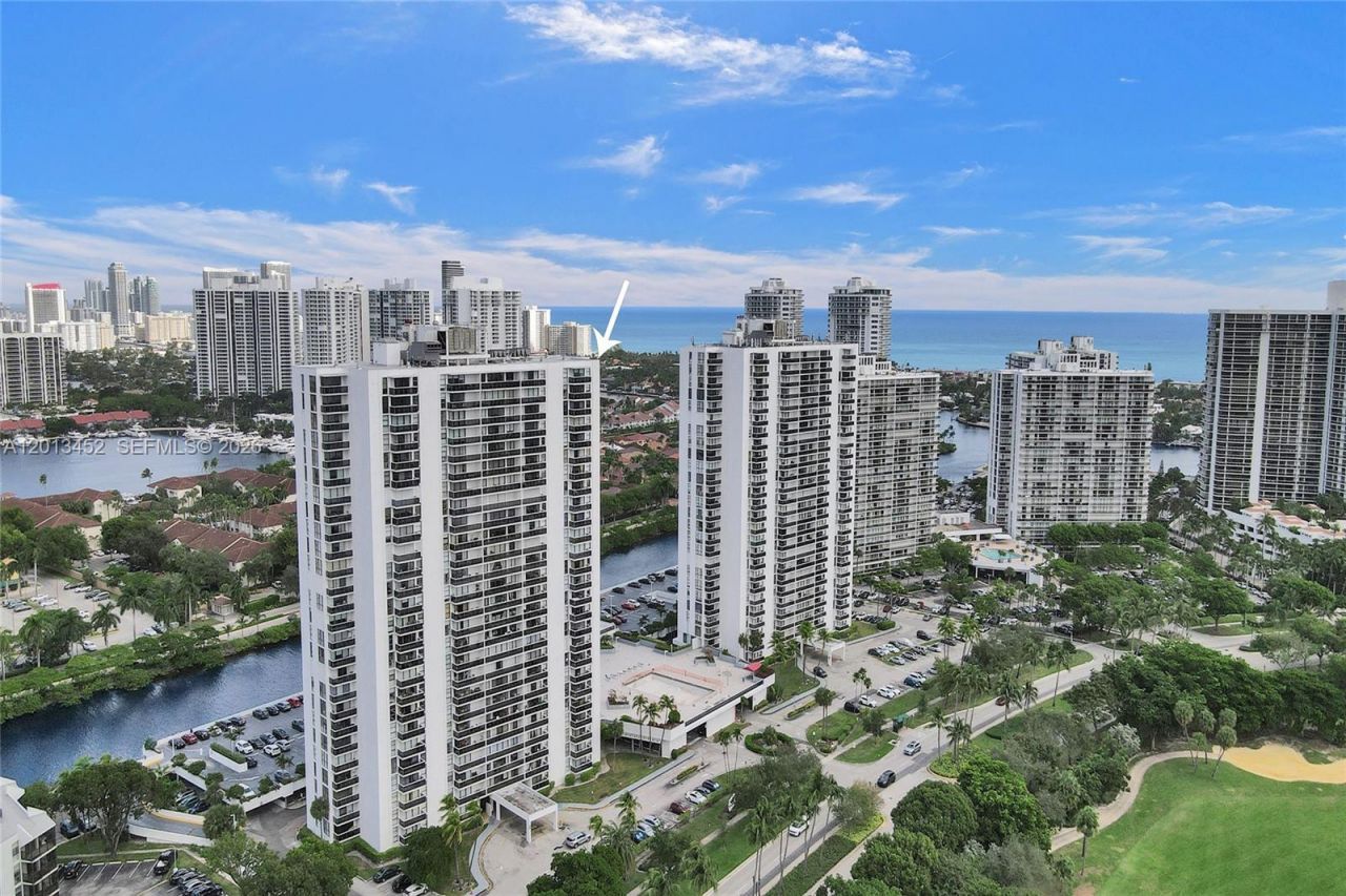 3625 N Country Club Dr, Unit 2310, Aventura, FL 33180 Photo