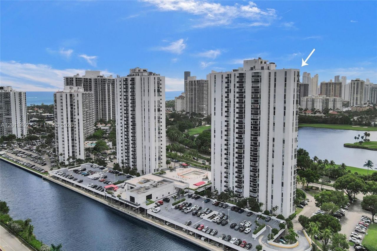 3625 N Country Club Dr, Unit 2310, Aventura, FL 33180 Photo