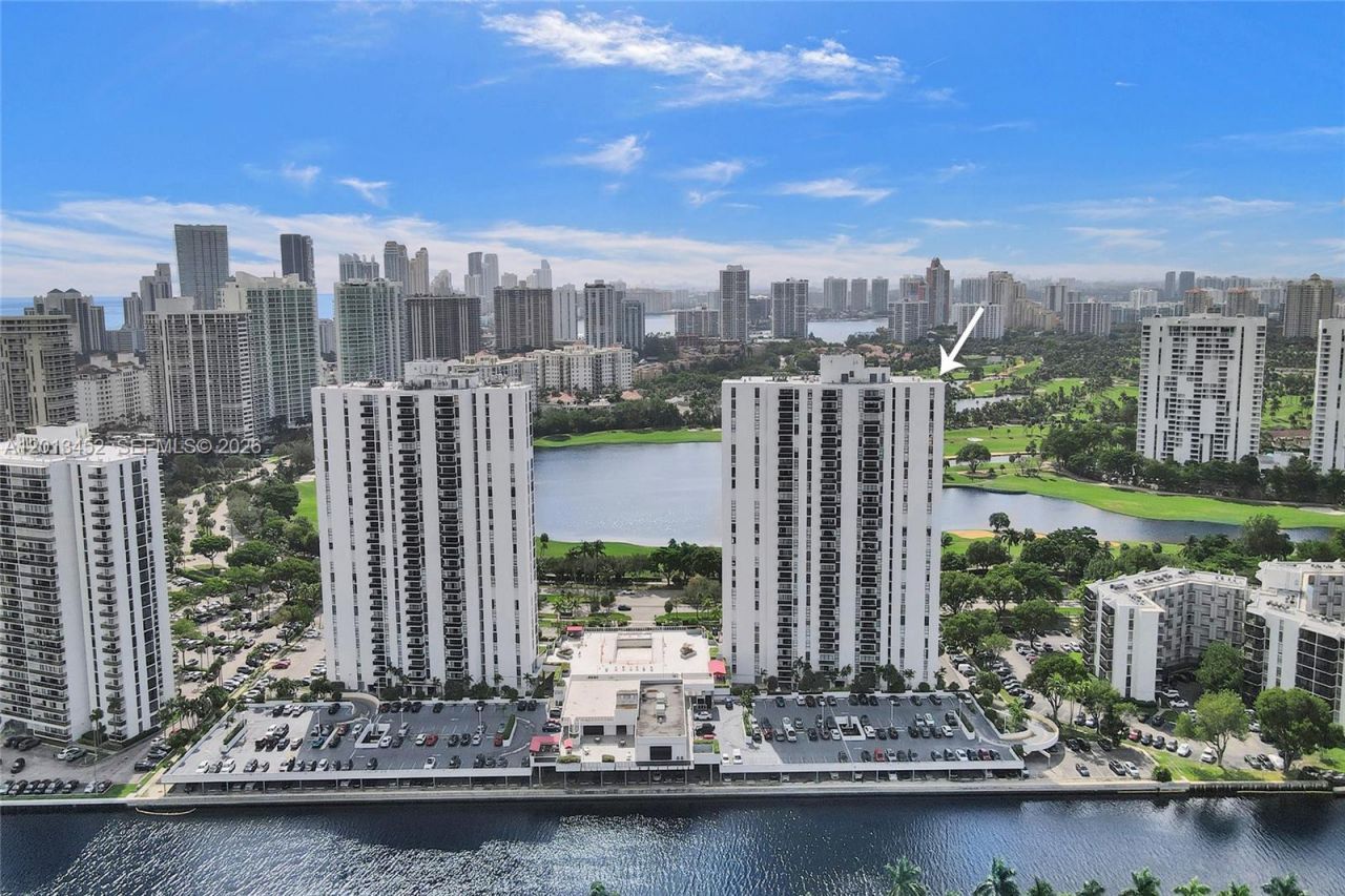 3625 N Country Club Dr, Unit 2310, Aventura, FL 33180 Photo