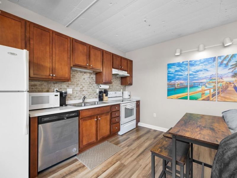 401 W Shoreline Drive, Unit 102, Sandusky, OH 44870 Photo 14
