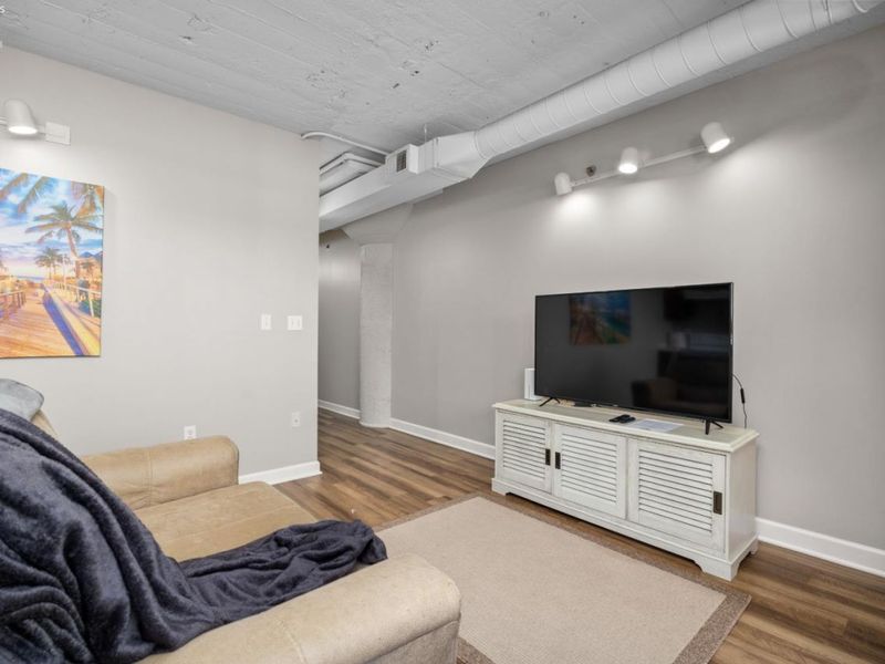 401 W Shoreline Drive, Unit 102, Sandusky, OH 44870 Photo 8