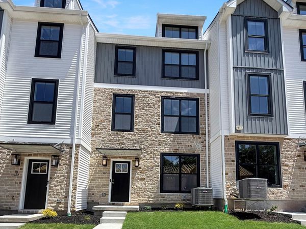 127 COBBLESTONE DRIVE, Unit JW 4-26, HARLEYSVILLE, PA 19438