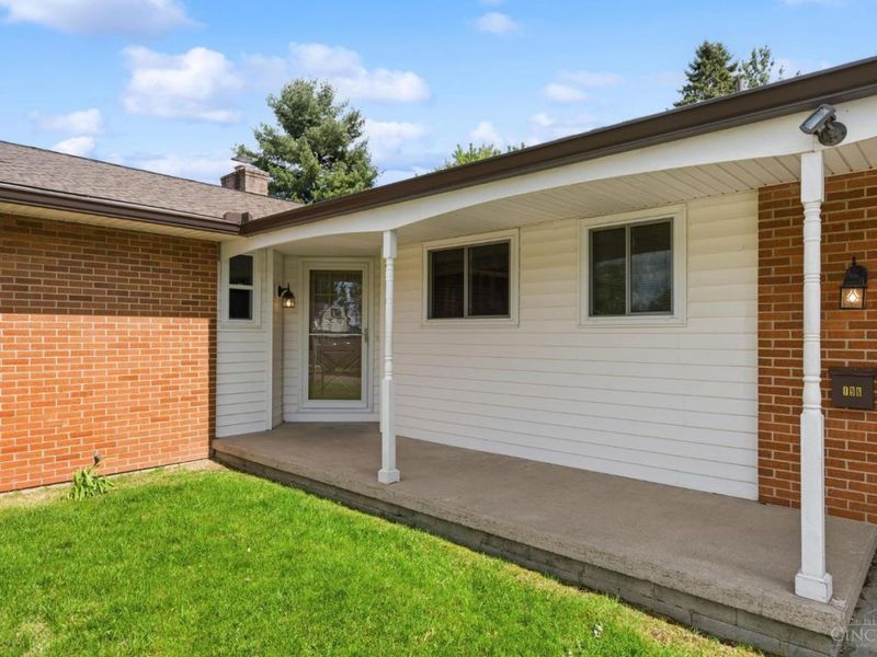 196 Virginia Circle, Wilmington, OH 45177 Photo 2