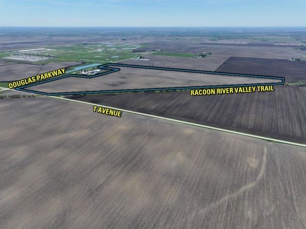 0 T Avenue & Douglas Parkway, Waukee, IA 50263
