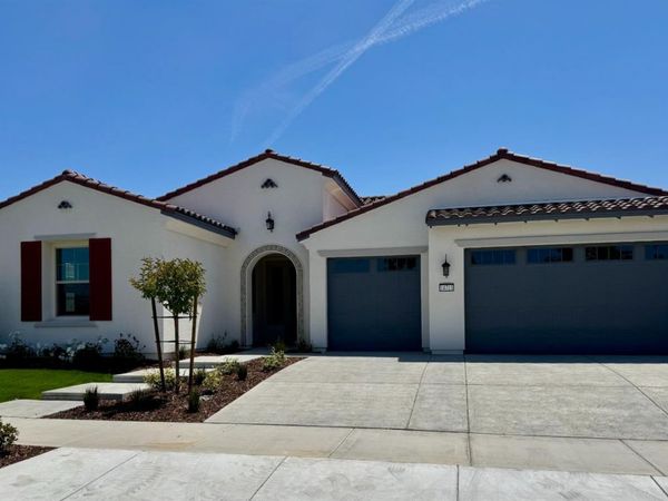 14711 Lower Parkshire Street, Bakersfield, CA 93311