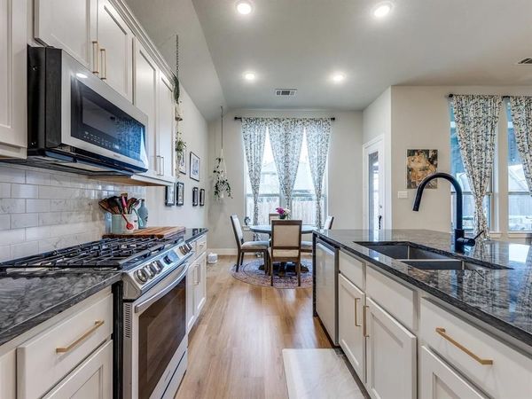1249 Meridian, Forney, TX 75126