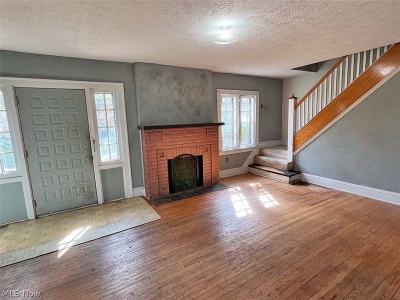 2464 4th Street, Cuyahoga Falls, OH 44221 Photo 6