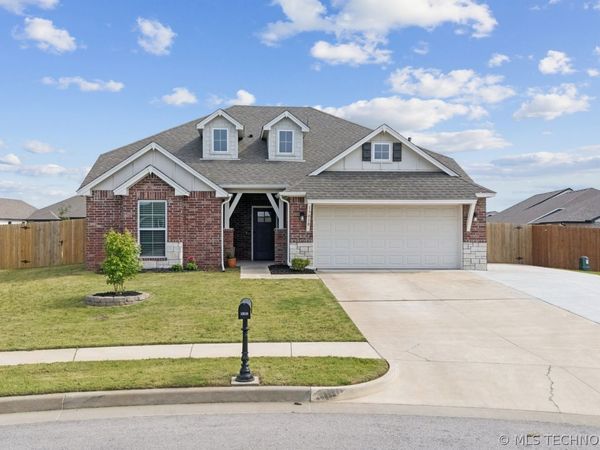 13010 E 124th Court N, Collinsville, OK 74021