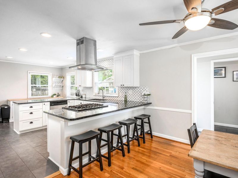 3131 Redding Road, Columbus, OH 43221 Photo 10
