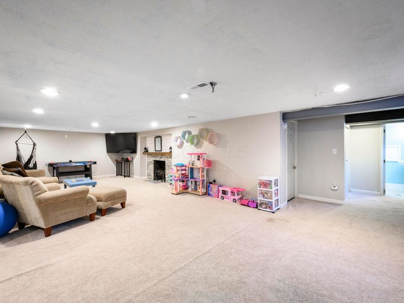 3131 Redding Road, Columbus, OH 43221 Photo 24