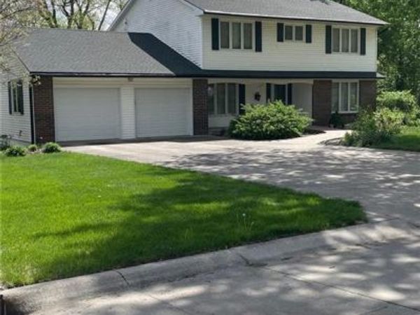 1247 Parkdale Road, Maryville, MO 64468