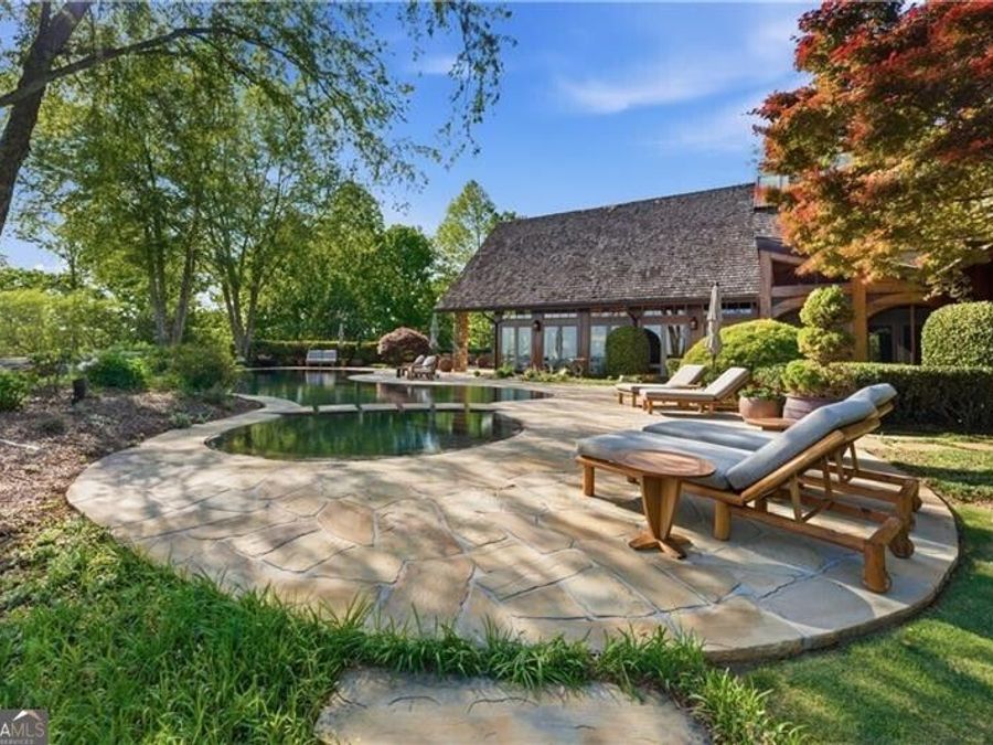 Property Image 101