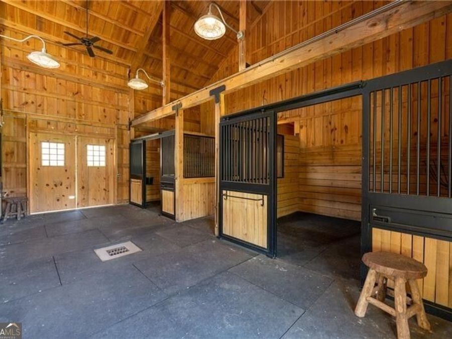 Property Image 114