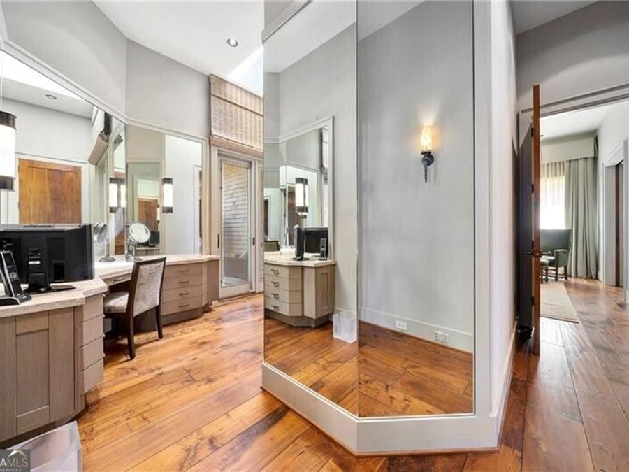 Property Image 60