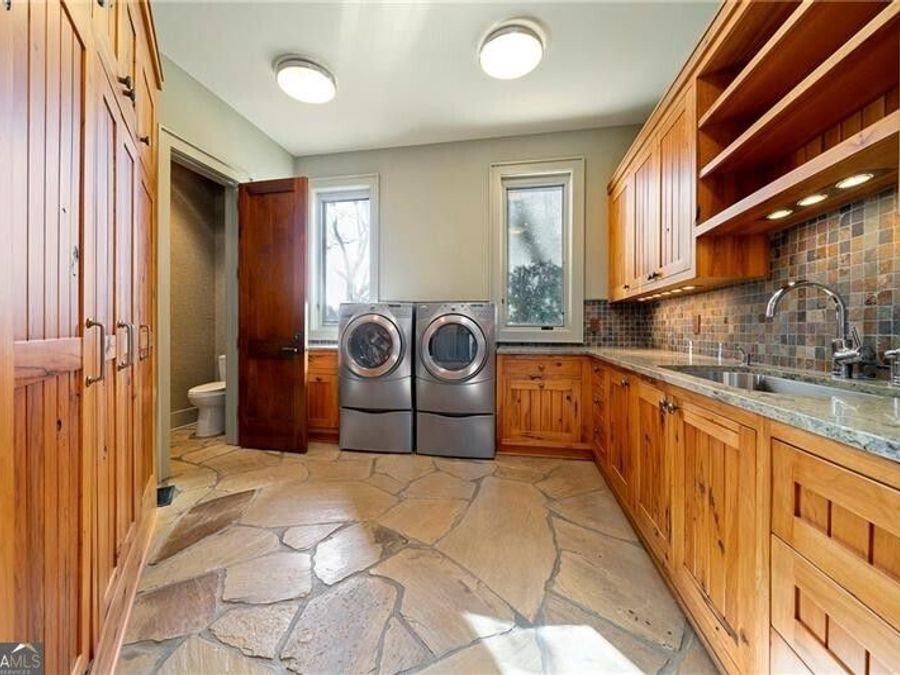 Property Image 64