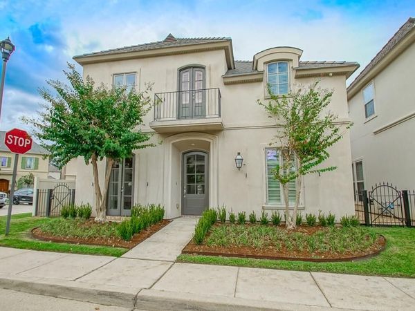 110 OAK Alley , Mandeville, LA 70471