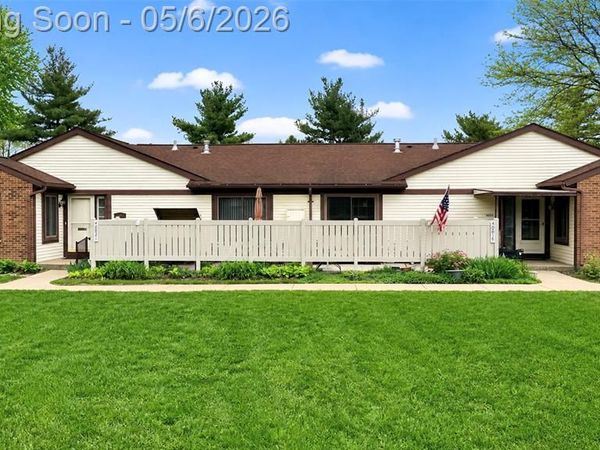 40815 Newport Drive, Plymouth Twp, MI 48170