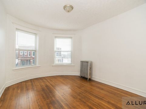 Main Photo