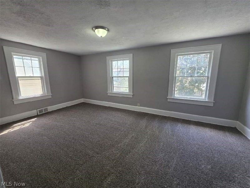907 14th Street NE, Canton, OH 44714 Photo 6