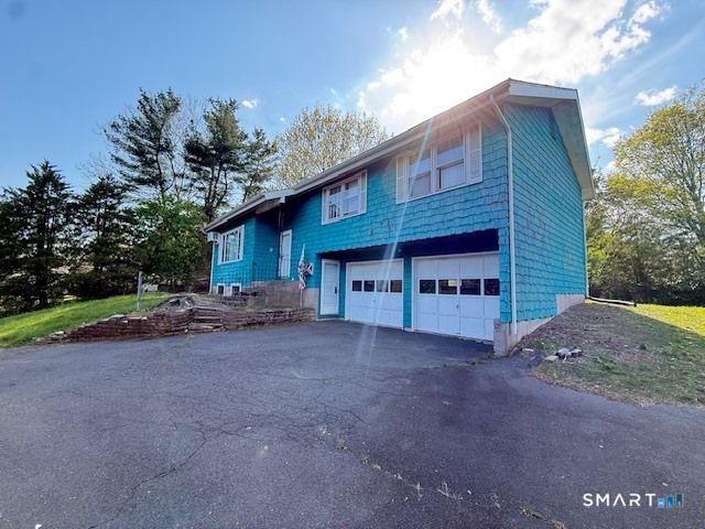 65 Glenview, Meriden, CT 06450 Main Photo