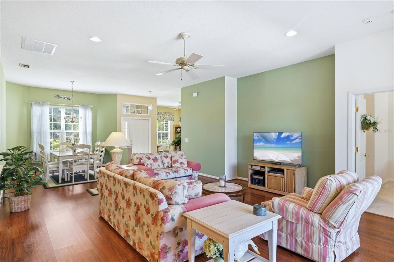 4227 61st Avenue E, Bradenton, FL 34203 Photo