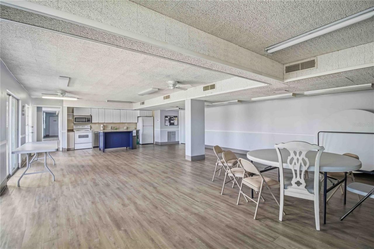 2901 26th St W, Unit 408, Bradenton, FL 34205 Photo