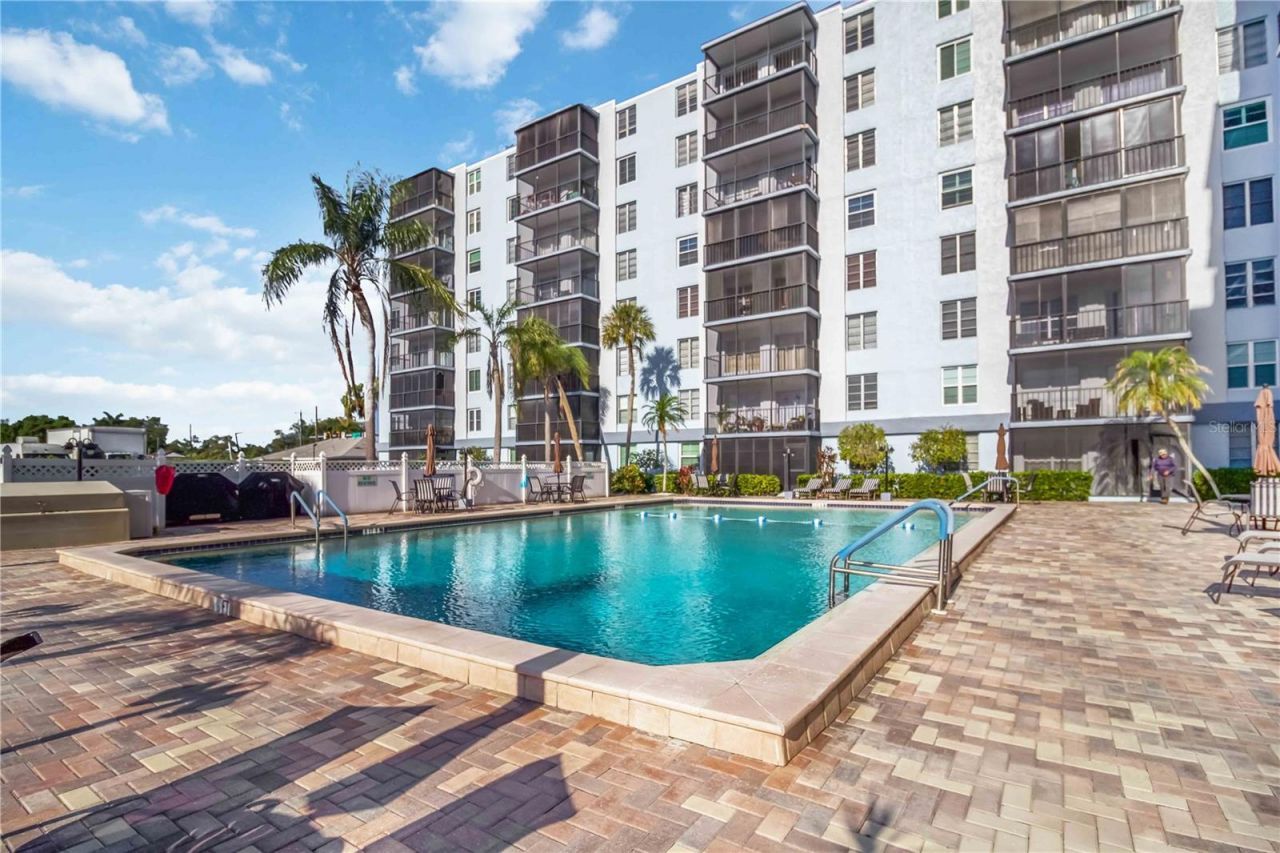 2901 26th St W, Unit 408, Bradenton, FL 34205 Photo