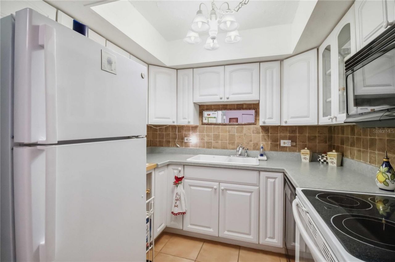 2901 26th St W, Unit 408, Bradenton, FL 34205 Photo