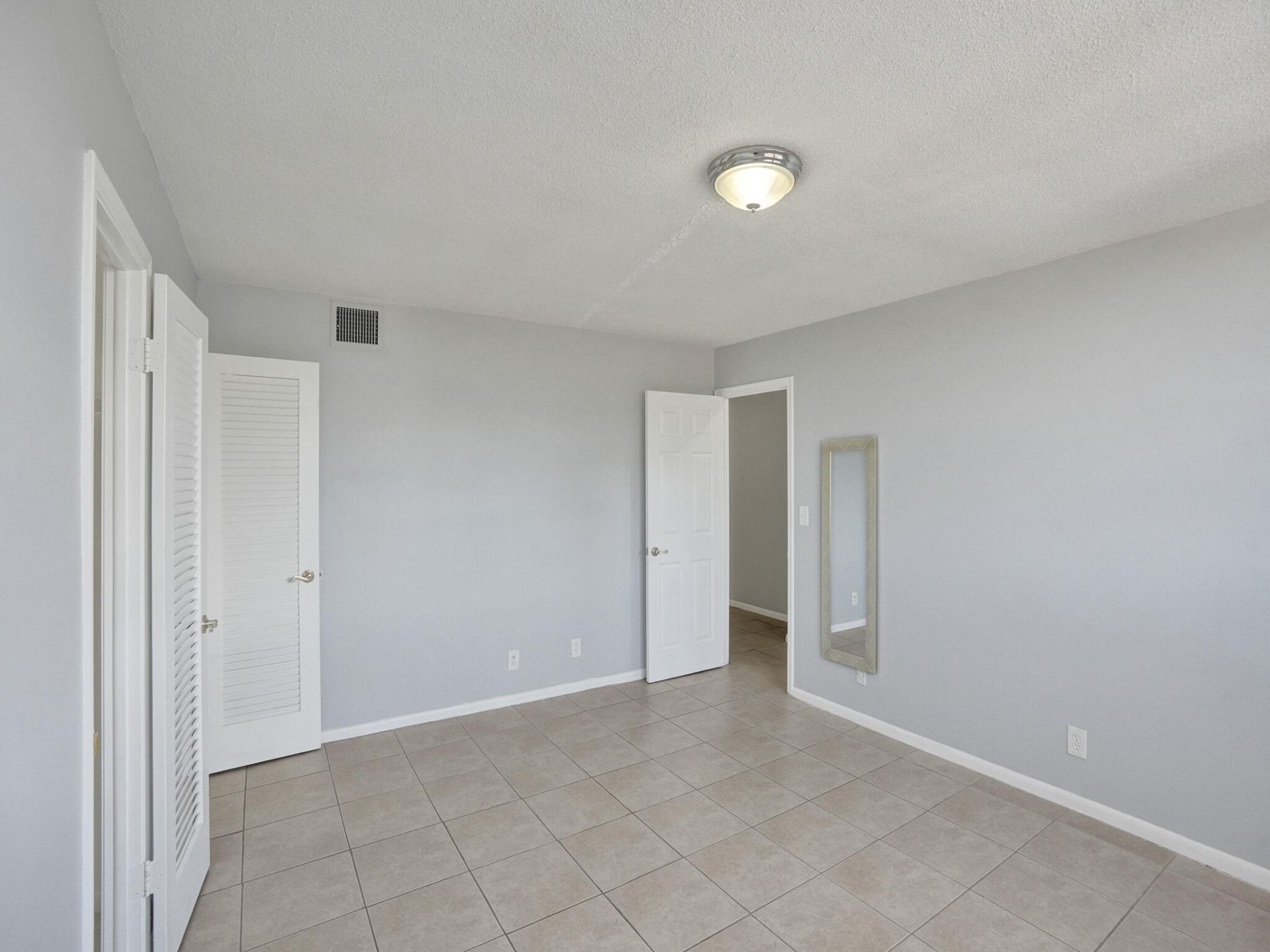 1811 Jefferson Street, Unit 404, Hollywood, FL 33020 Photo