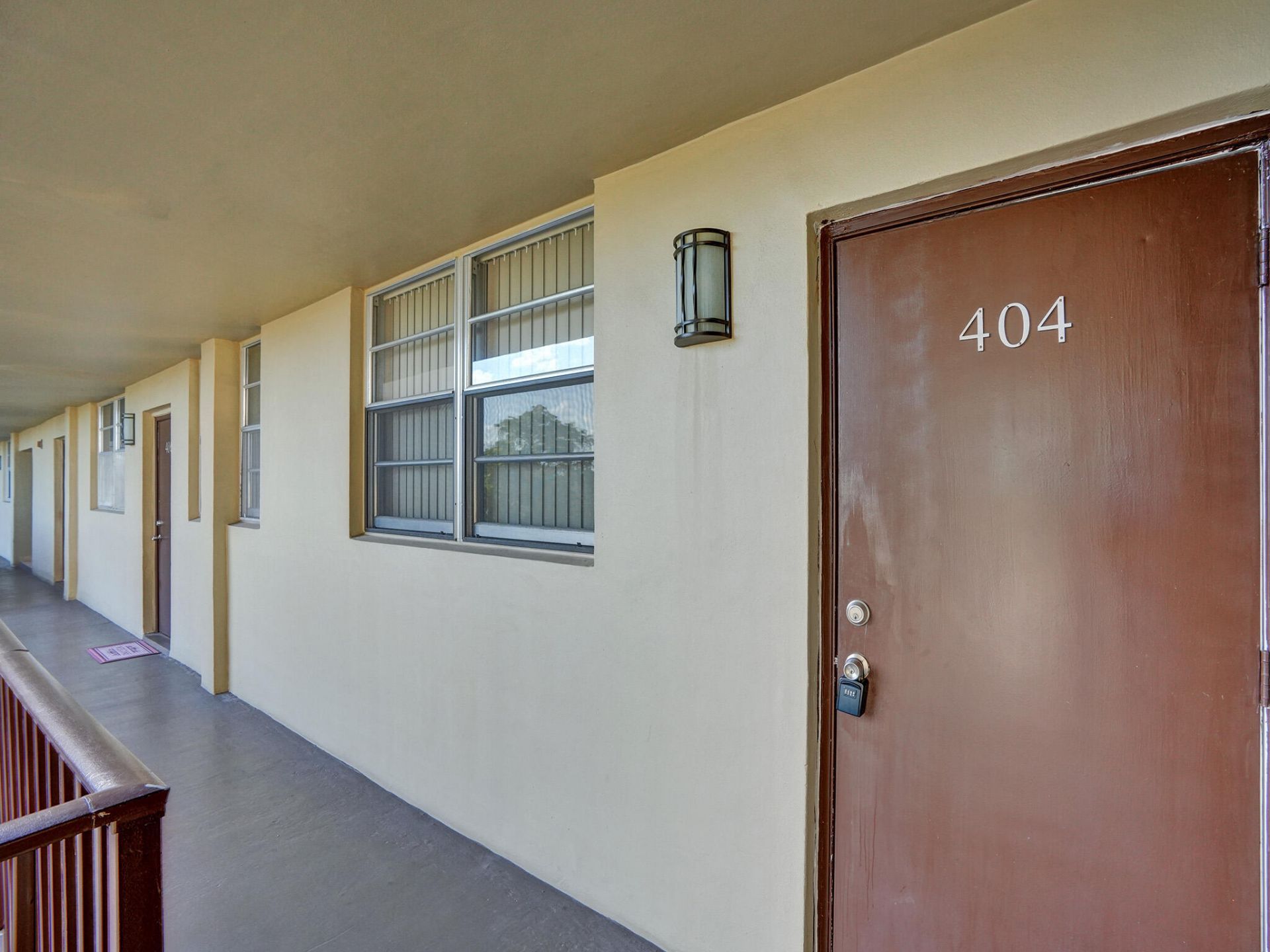 1811 Jefferson Street, Unit 404, Hollywood, FL 33020 Photo