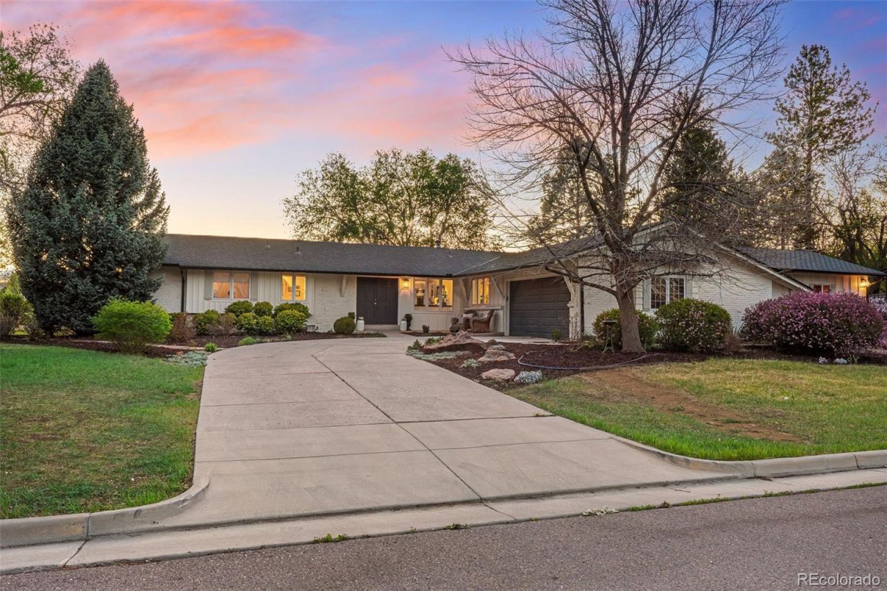 5825 Bellflower Drive, Littleton, CO 80123 Main Photo