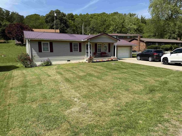 716 Elm Street , Grayson, KY 41143