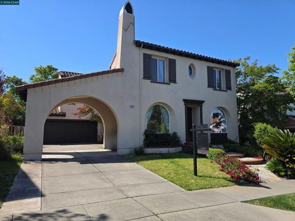 1830 Hollyview Dr, San Ramon, CA 94582