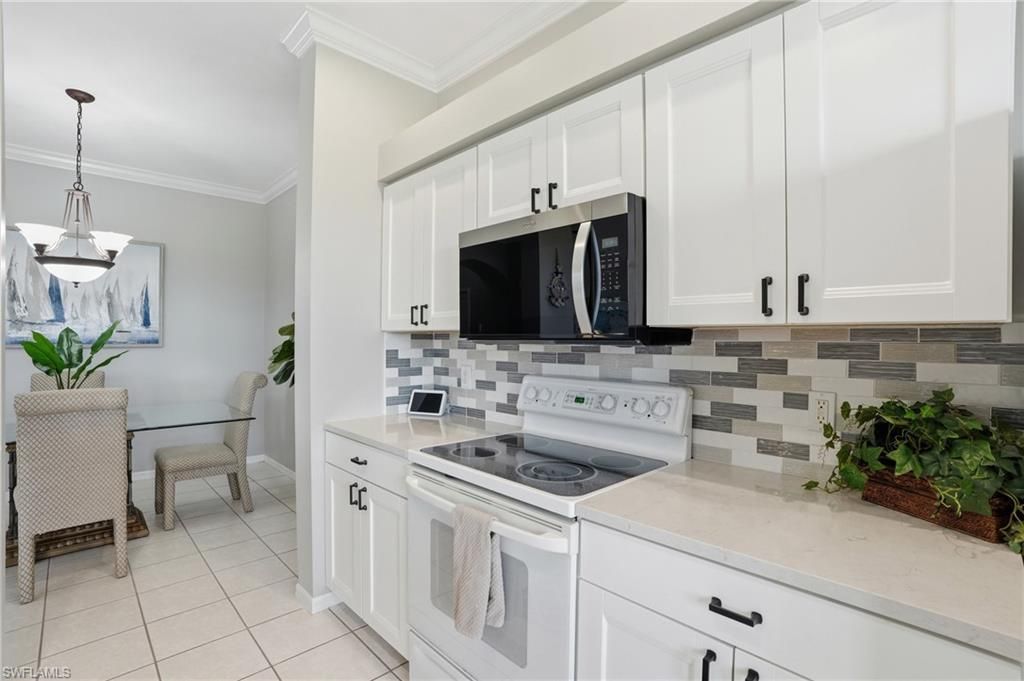 8600 Cedar Hammock Cir, Unit 1345, Naples, FL 34112 Photo