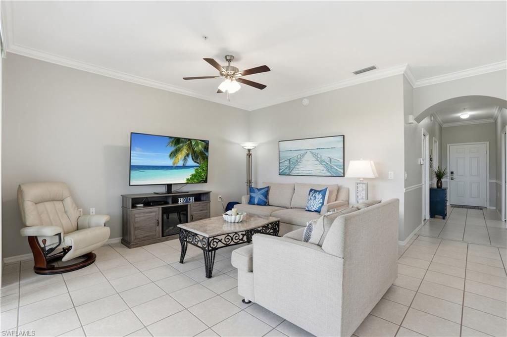 8600 Cedar Hammock Cir, Unit 1345, Naples, FL 34112 Photo