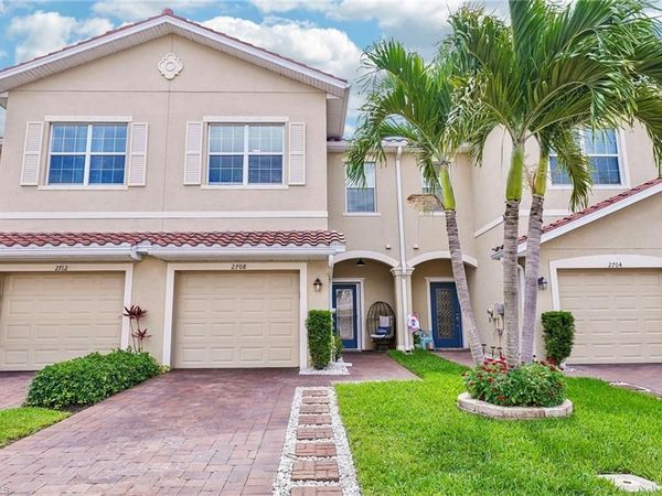2708 Blossom WAY , NAPLES, FL 34120