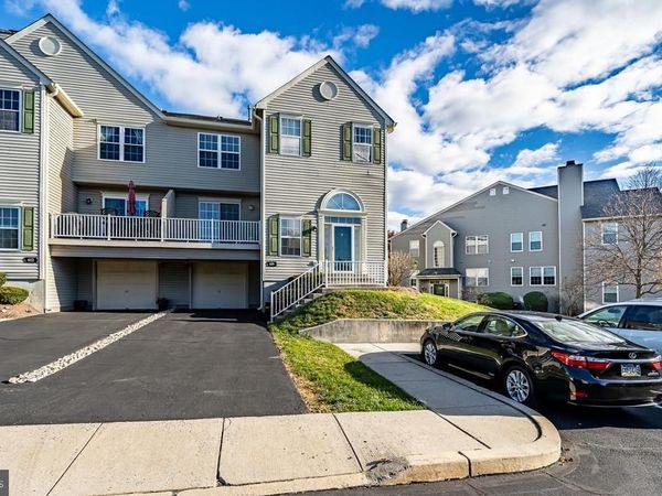 609 HAMILTON STREET, COLLEGEVILLE, PA 19426