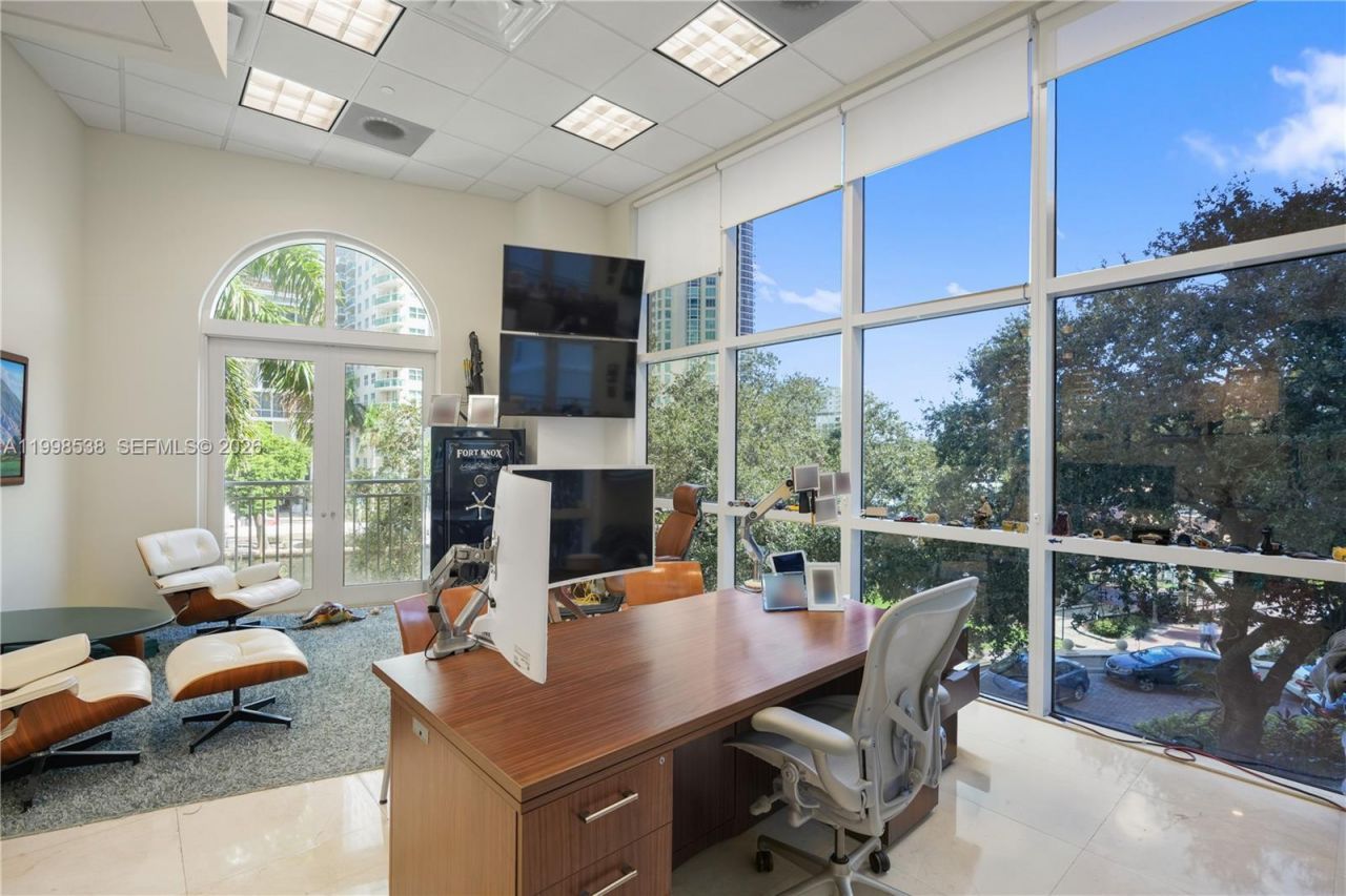 Please Call For Address, Unit 11, Fort Lauderdale, FL 33301 Photo