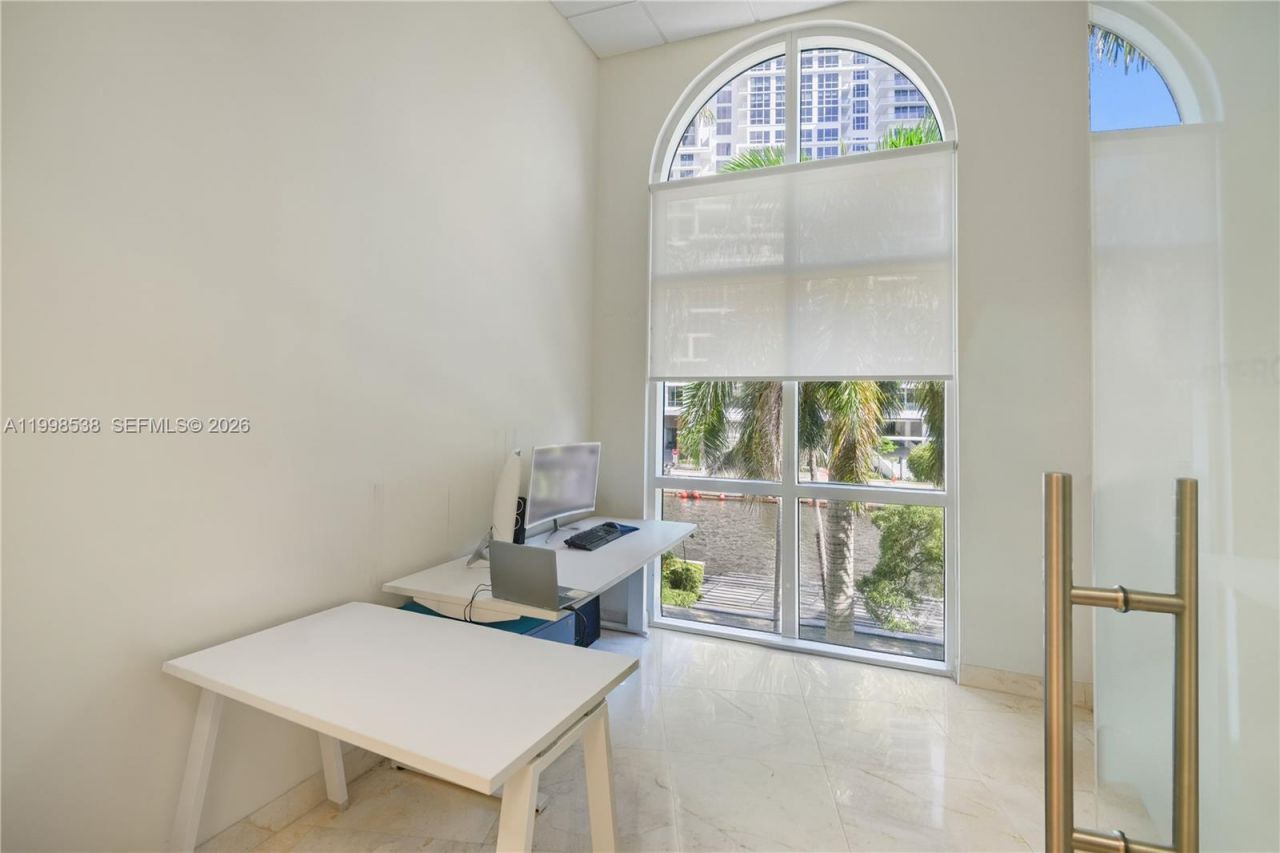Please Call For Address, Unit 11, Fort Lauderdale, FL 33301 Photo