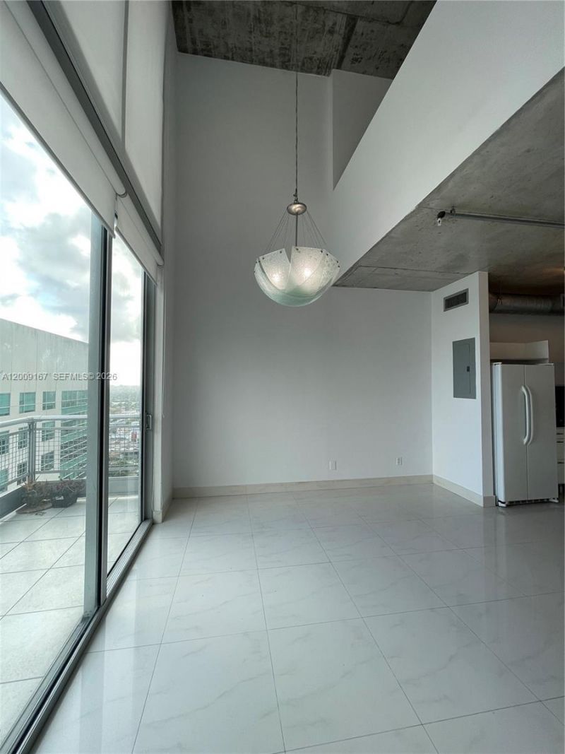 690 SW 1st Ct, Unit 3115, Miami, FL 33130 Photo
