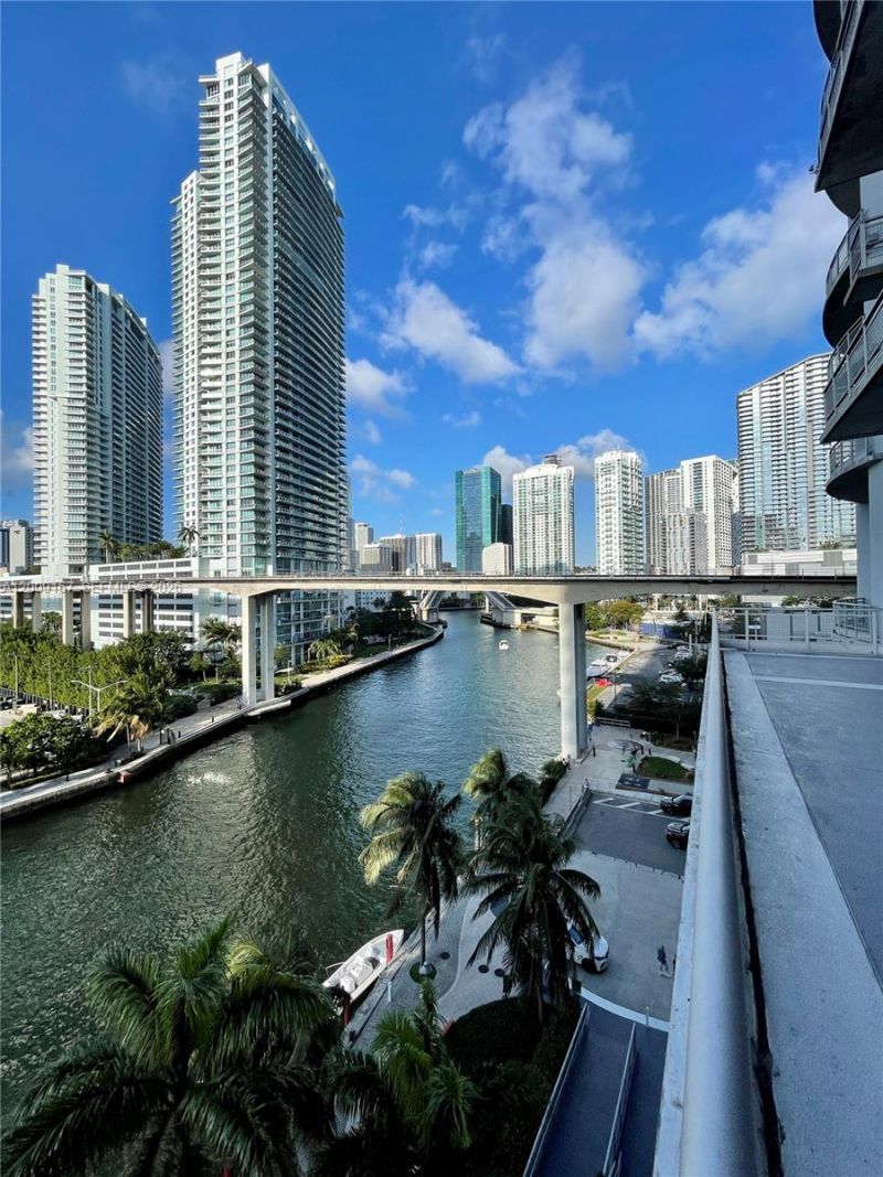 690 SW 1st Ct , Unit 3115, Miami, FL 33130 Photo