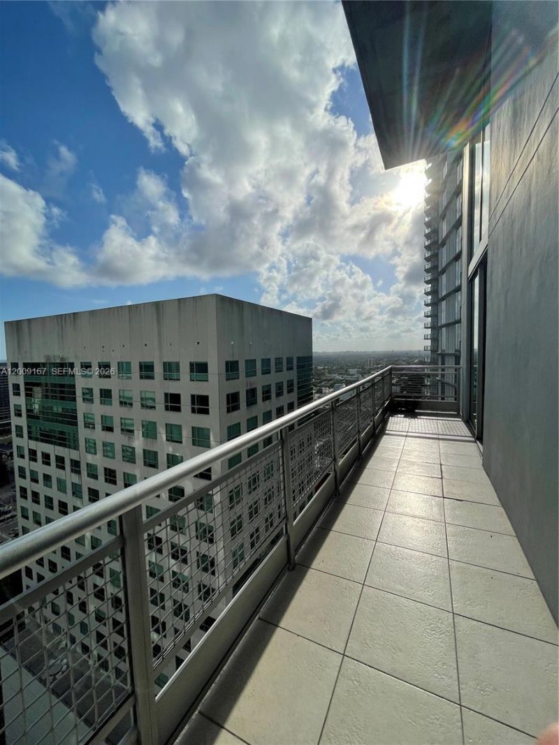 690 SW 1st Ct, Unit 3115, Miami, FL 33130 Photo