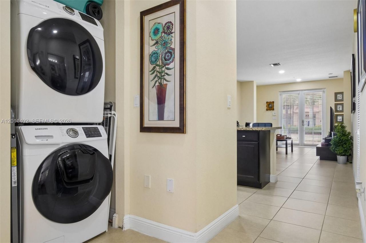 1049 SW 147th Ave, Unit 5607, Pembroke Pines, FL 33027 Photo