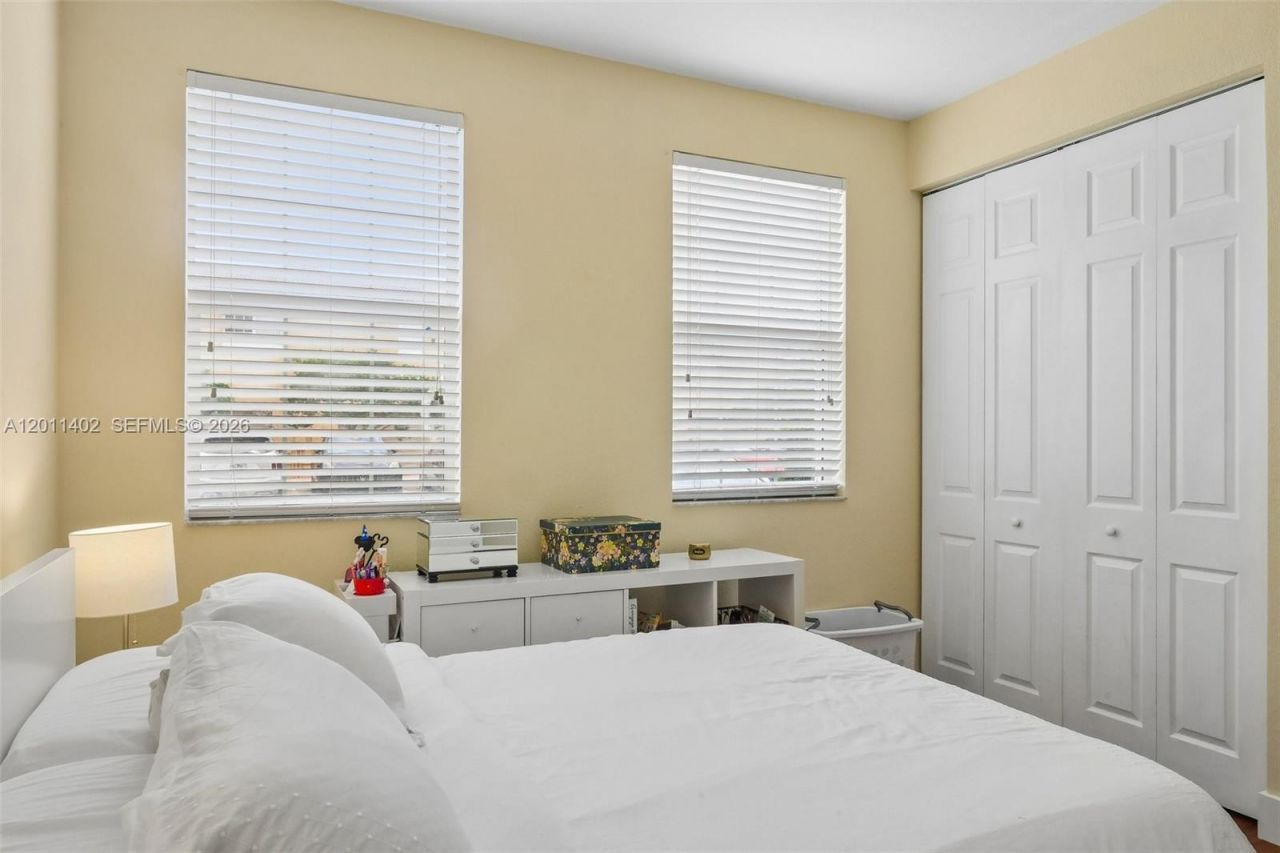 1049 SW 147th Ave, Unit 5607, Pembroke Pines, FL 33027 Photo