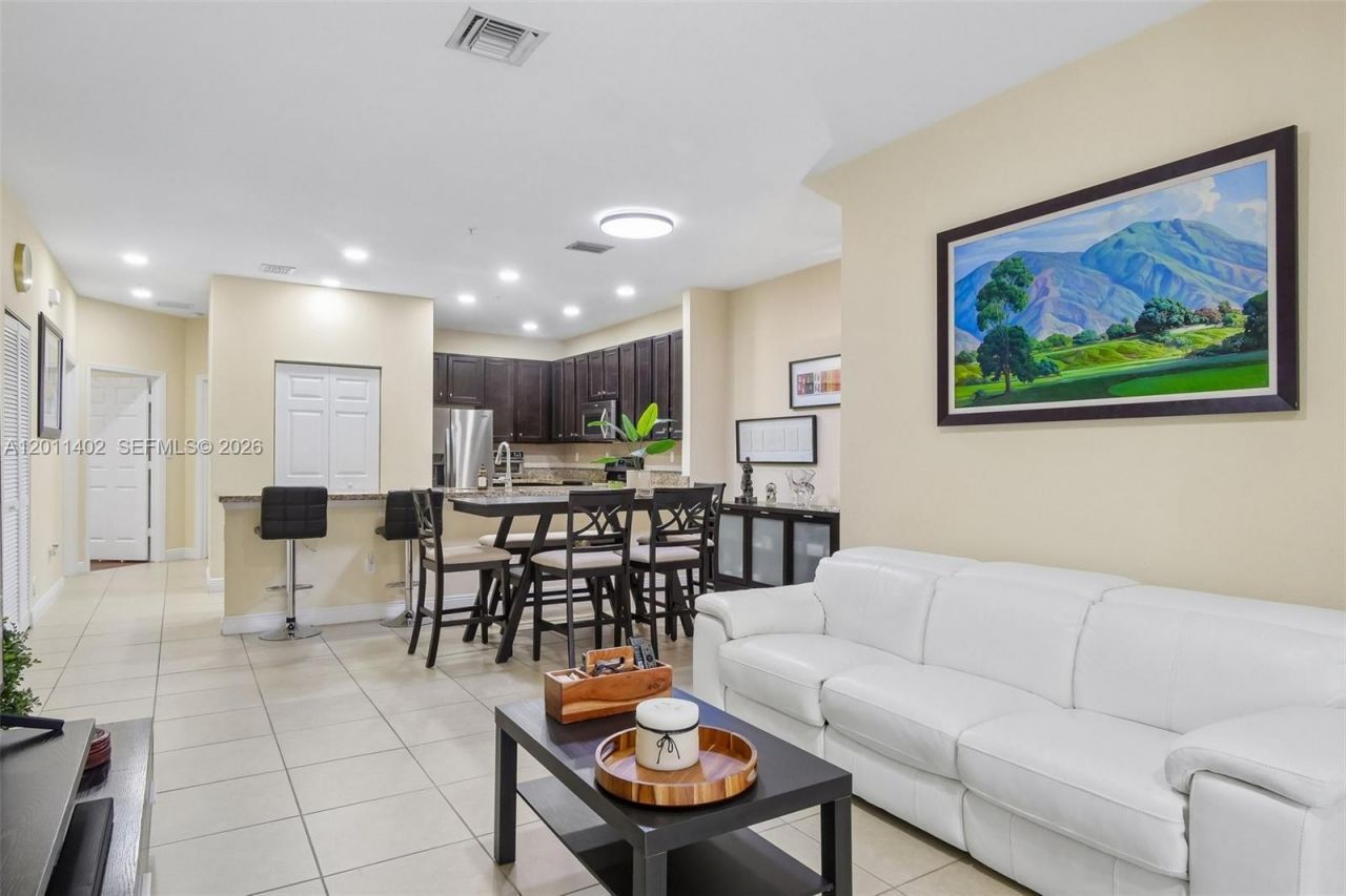 1049 SW 147th Ave, Unit 5607, Pembroke Pines, FL 33027 Photo
