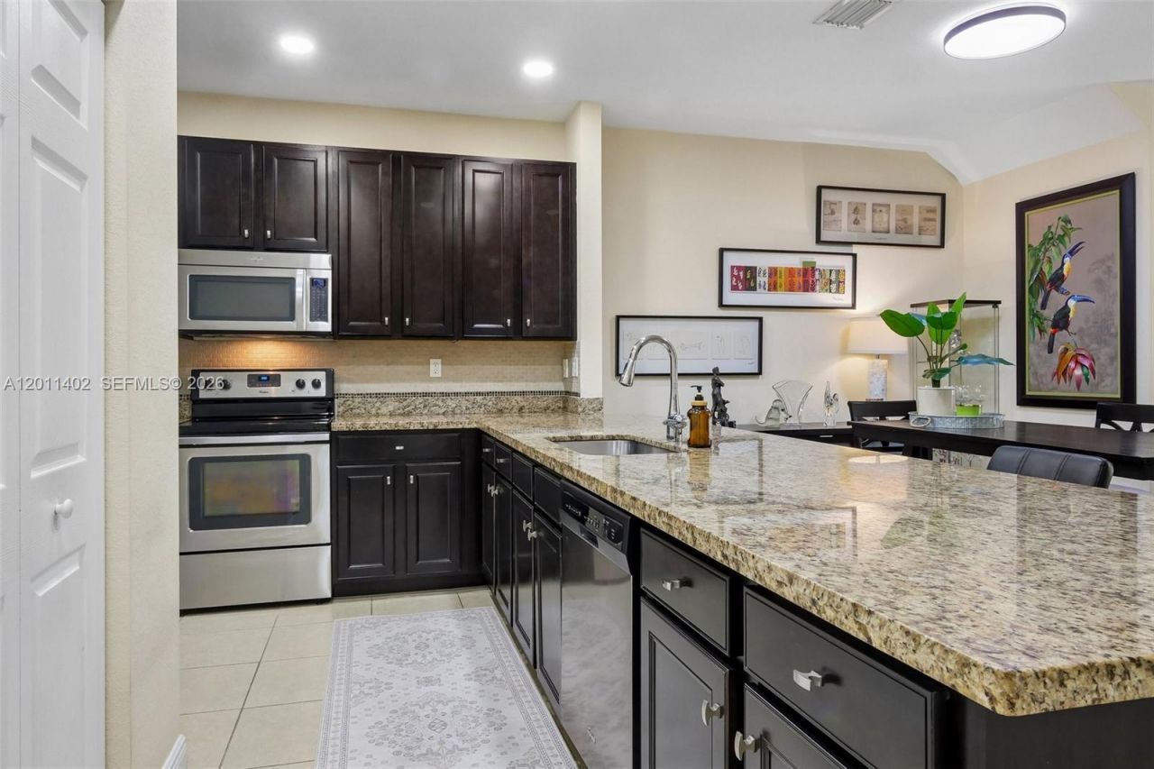 1049 SW 147th Ave, Unit 5607, Pembroke Pines, FL 33027 Photo