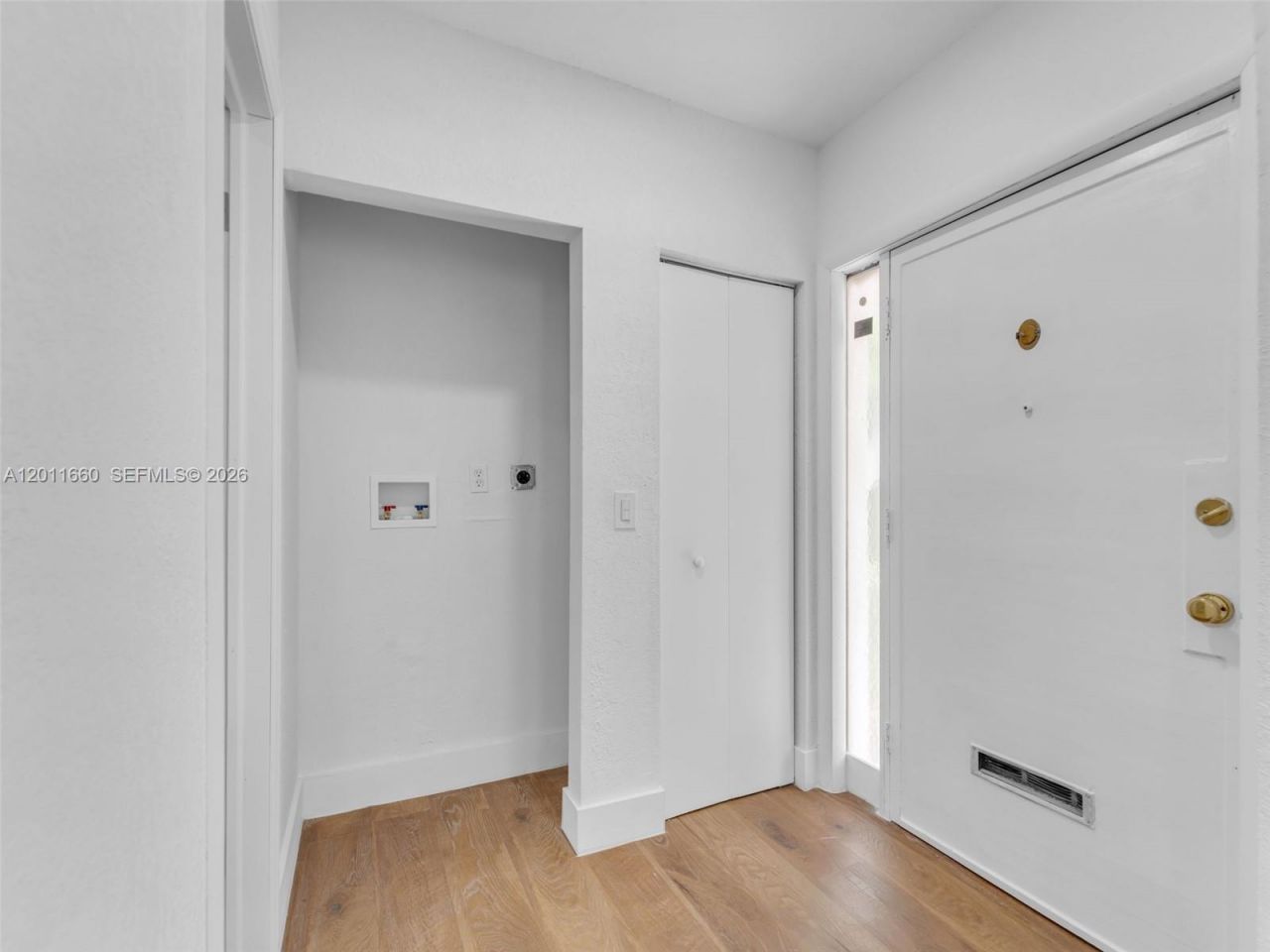 520 NW 32nd Pl , Unit 520, Miami, FL 33125 Photo
