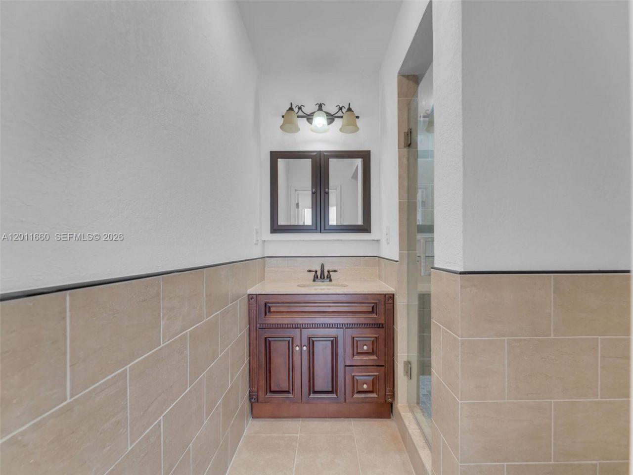 520 NW 32nd Pl , Unit 520, Miami, FL 33125 Photo