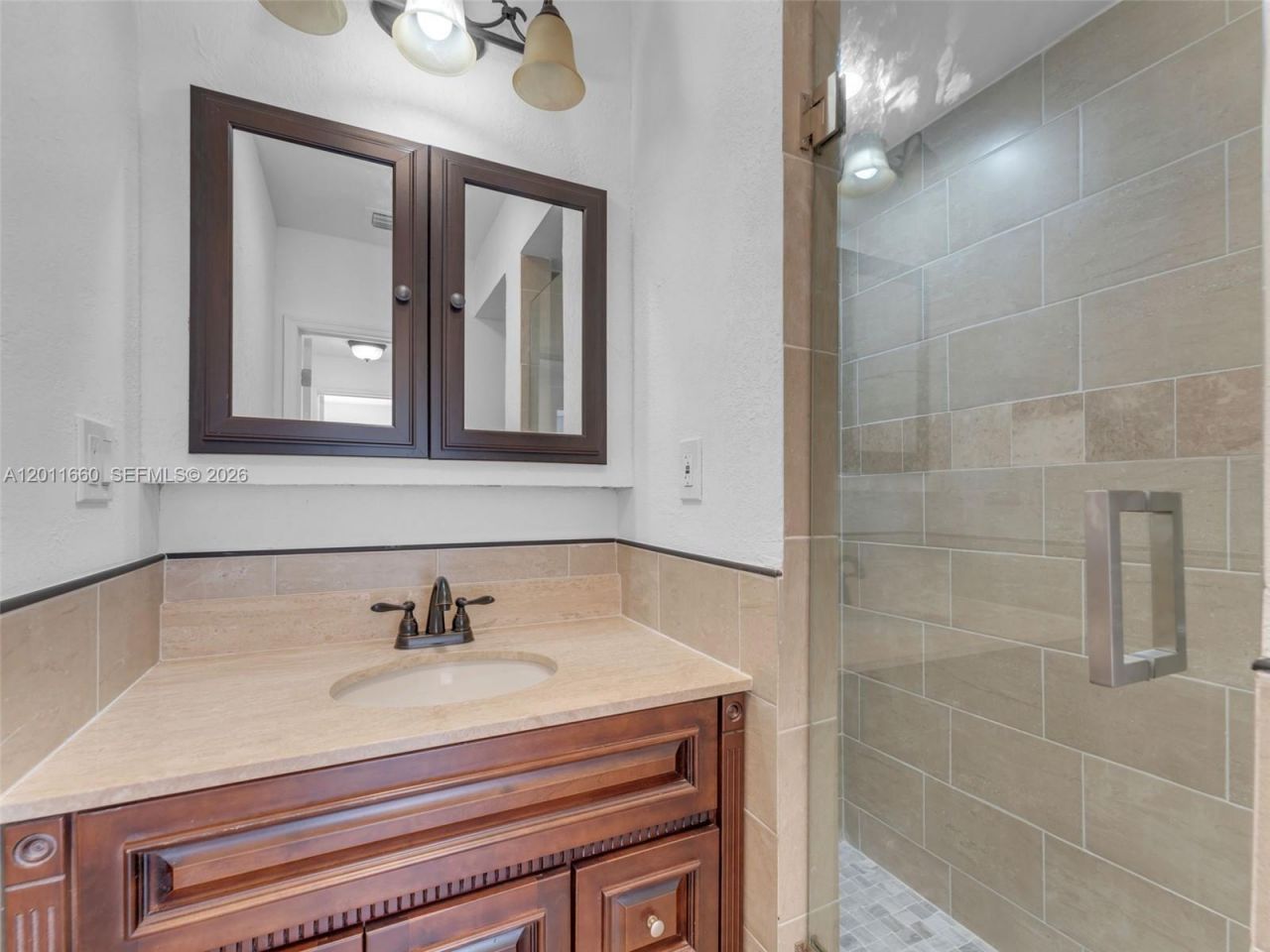 520 NW 32nd Pl , Unit 520, Miami, FL 33125 Photo