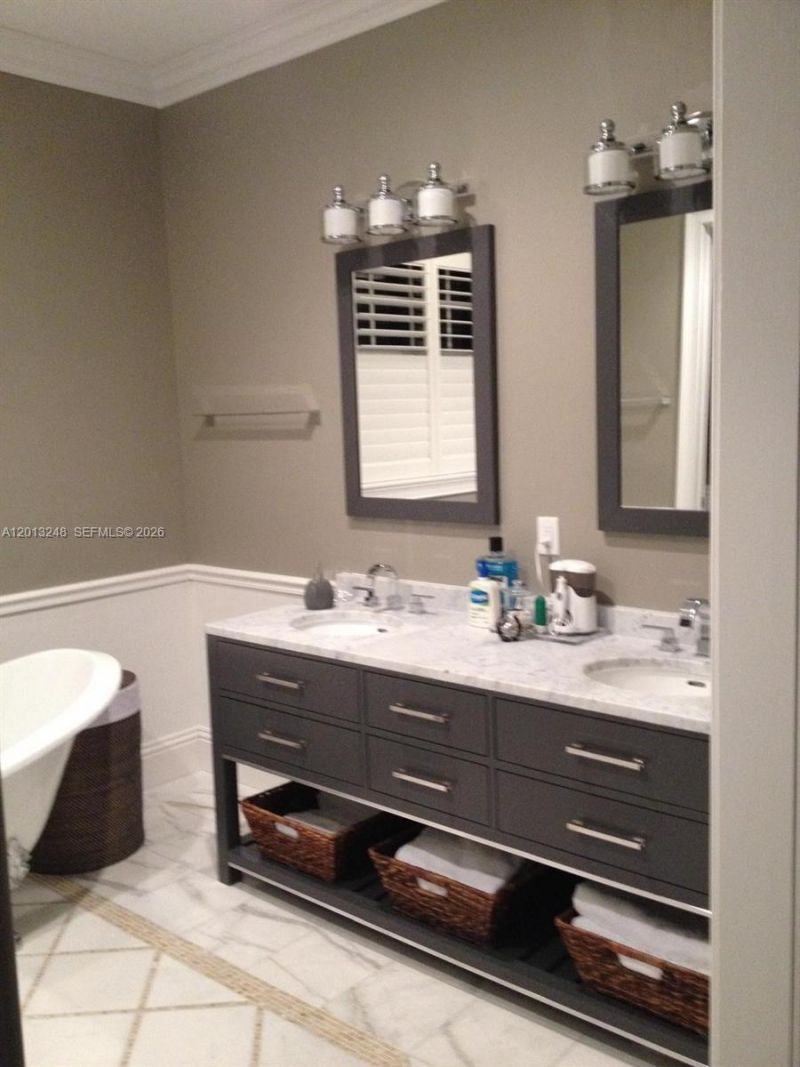 5000 SW 73rd Ter , Miami, FL 33143 Photo
